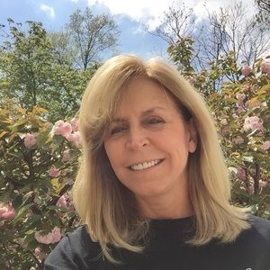 Meet your Posher, Janet